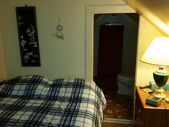 5th image of 311 Park St