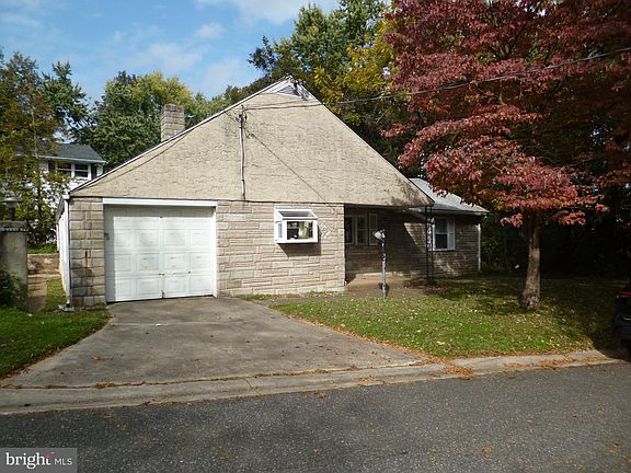 2nd image of 2801 Mansion Ave