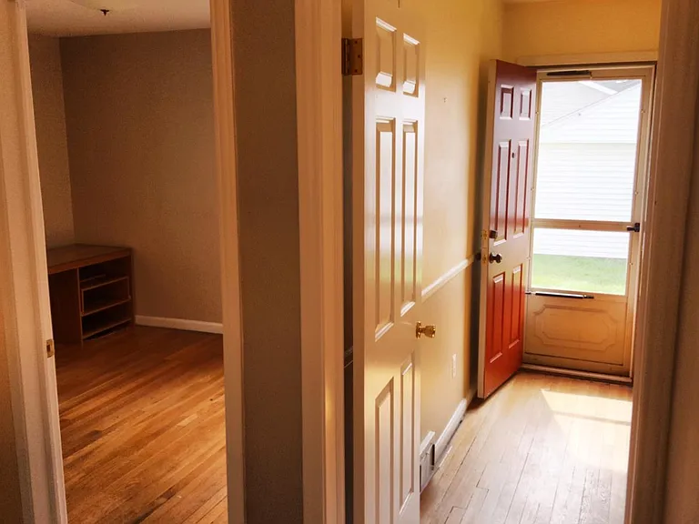 1409 Catalpa Dr #1 — Photo 8