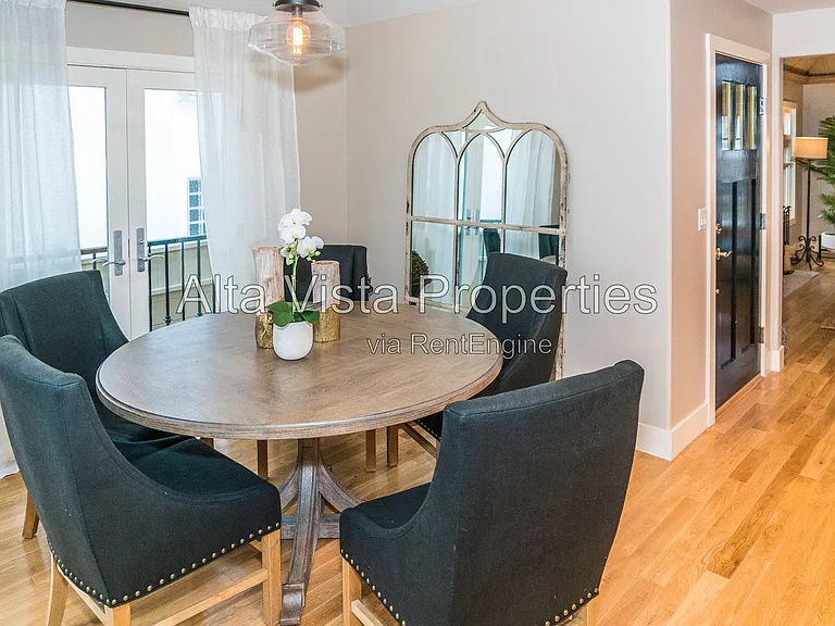 5606 Dolphin Pl — Photo 14