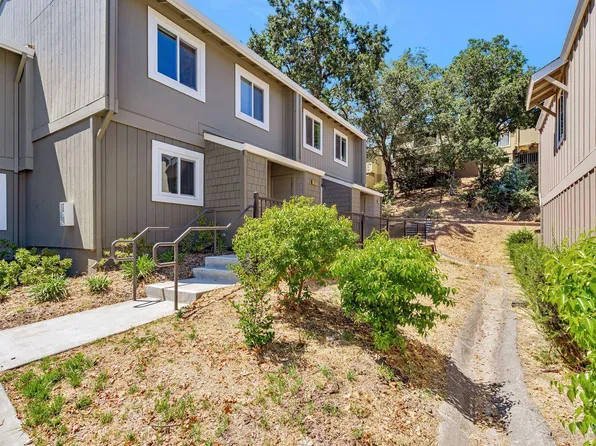 1267 Valley Oak Court #F, Novato, CA 94947