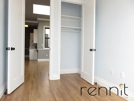 Rented by Rennit Inc. | media 40