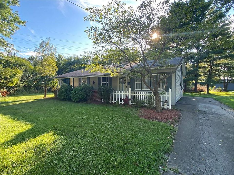 1st image of 4070 Sylvia Ln