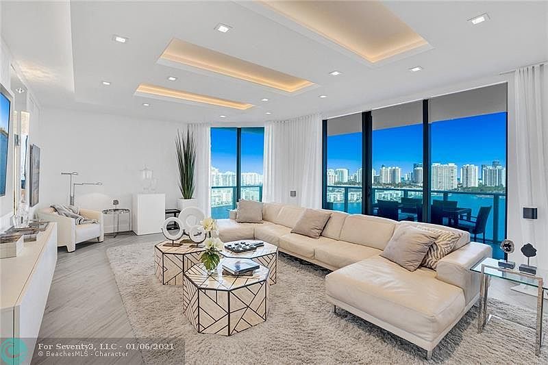 1st image of 17301 Biscayne Blvd APT 1810