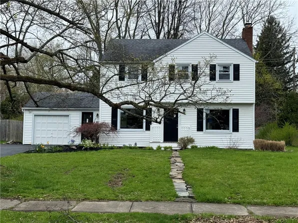 415 Kimberly Dr, Rochester, NY 14610
