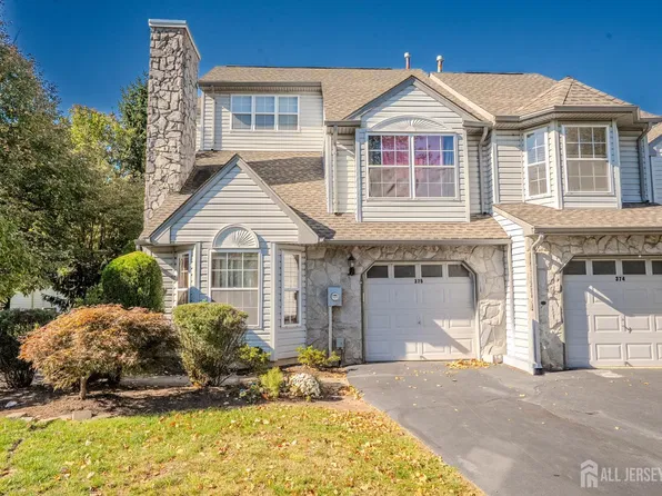 375 Draco Rd, Piscataway, NJ 08854