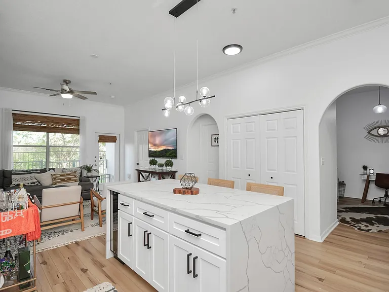 1441 East St #104 — Photo 3