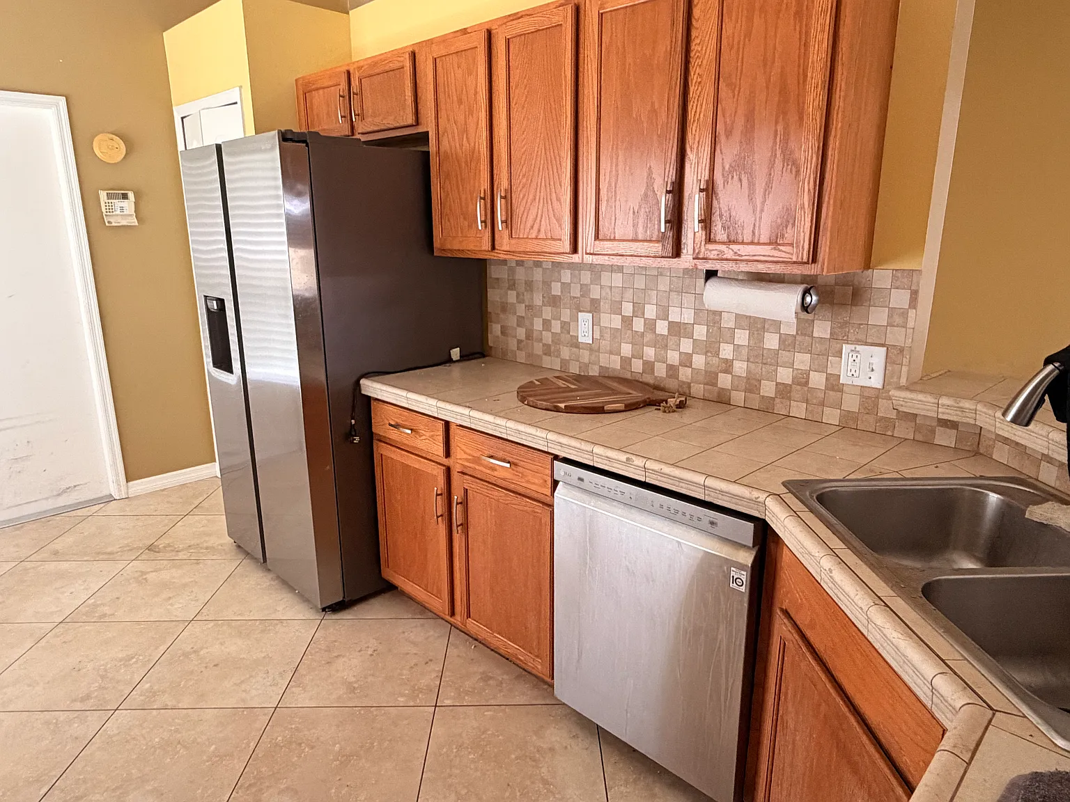 3 bed, 1505 sqft, $2,000 — Photo 3