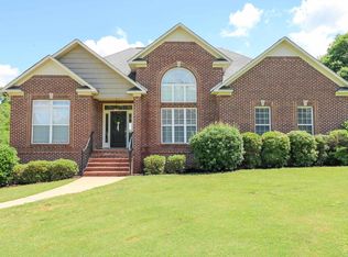 21 Southbend Dr, Talladega, AL 35160