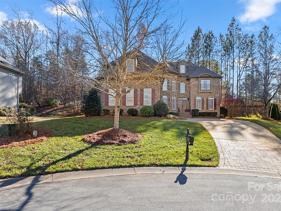 1st image of 10121 Enfield Ct