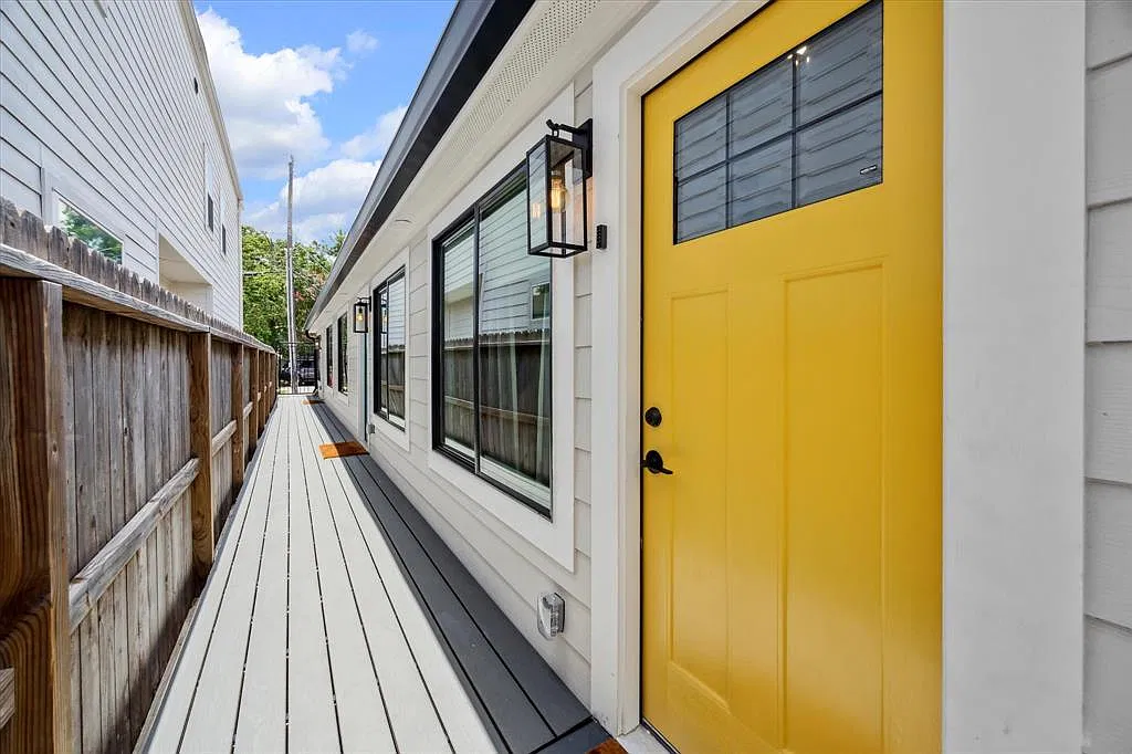 1 bed, $1,650 — Photo 1