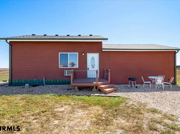 1098 Road 49 E, Kimball, NE 69145