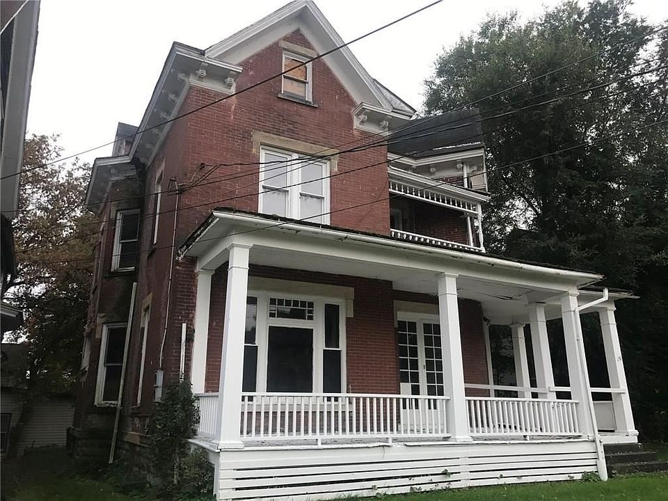 2nd image of 150 Chandler St