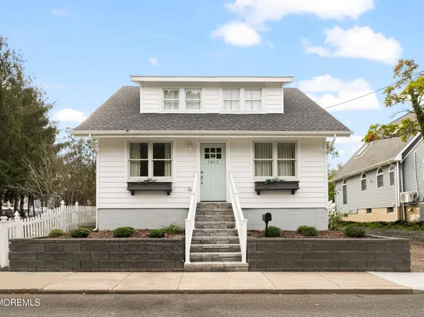 1613 Pine Tree Way, West Belmar, NJ 07719