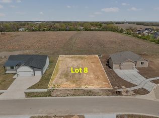 8008 SW 26th Ter LOT 8, Topeka, KS 66614