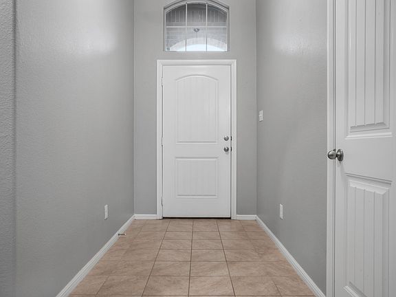 3rd image of 8457 Comanche Springs Dr