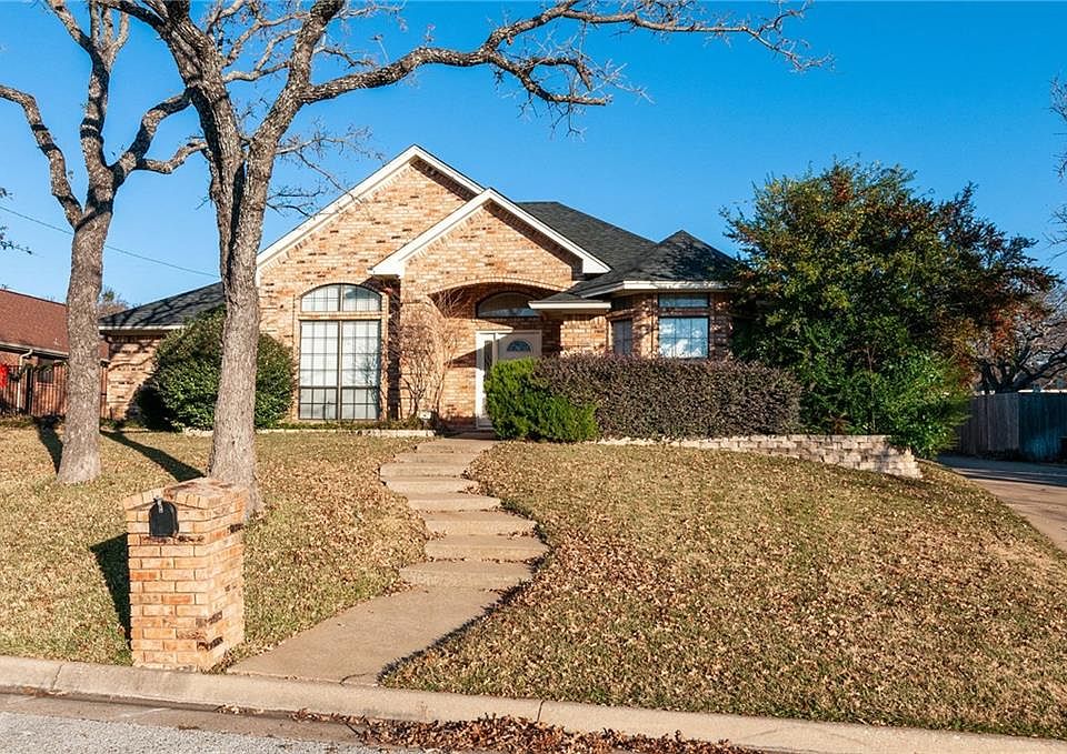 1st image of 7312 Red Oak Dr