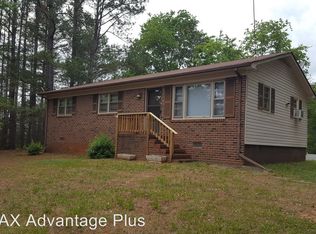 404 Maryland St, Farmville, VA 23901