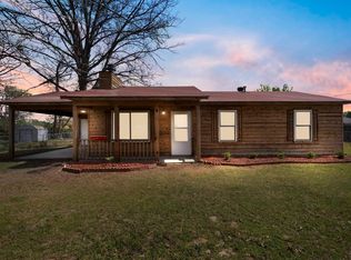 904 Stanphil Rd, Jacksonville, AR 72076