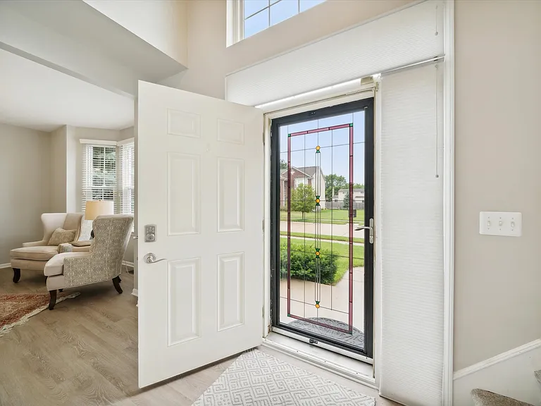 4976 Saddle Brook Ct — Photo 6