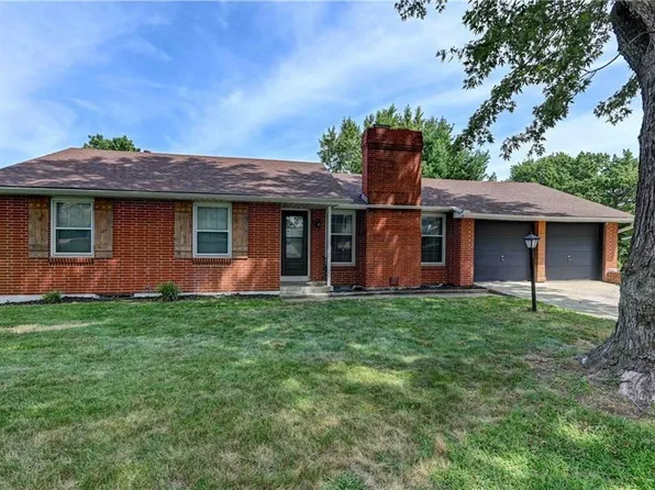 308 NE 88th Ter, Kansas City, MO 64155