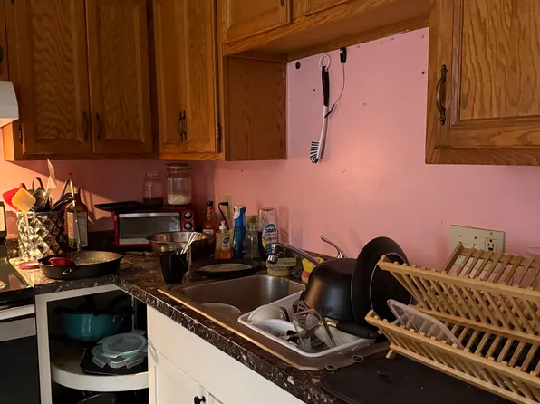 133 Maple St #2, Burlington, VT 05401