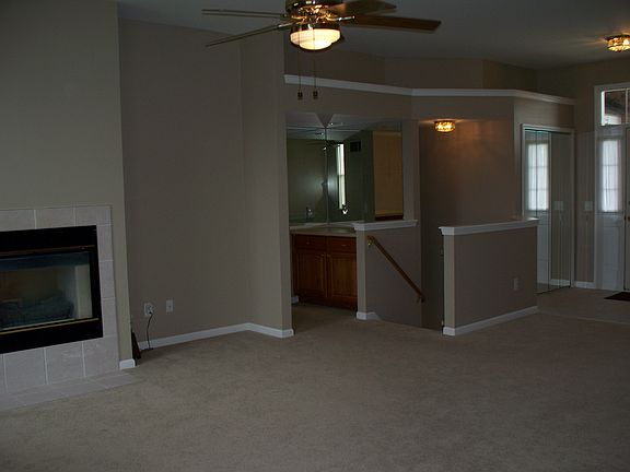 4th image of 4176 Scott B Dr