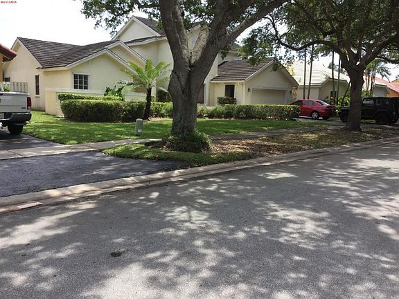 3rd image of 10401 NW 18th Dr