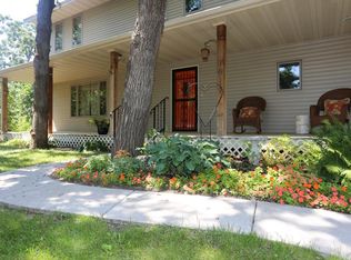 11617 Zane Cir, Champlin, MN 55316