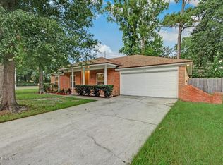 11111 Copper Hill Dr, Jacksonville, FL 32218