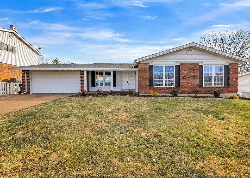 15478 Duxbury Way, Chesterfield, MO 63017 | Zillow