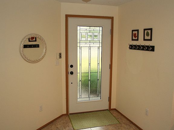 New Front door and lock set