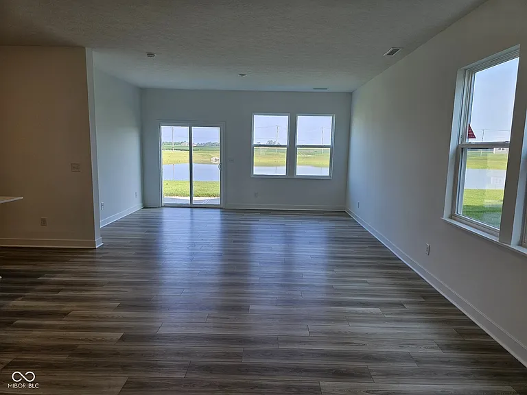 6870 Teder Creek Ln — Photo 12