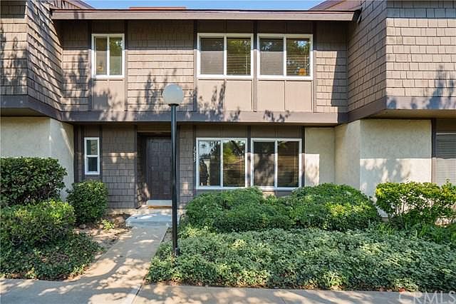 1st image of 1255 Meadowglen Ln