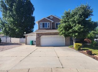 2277 W 5650 S, Roy, UT 84067