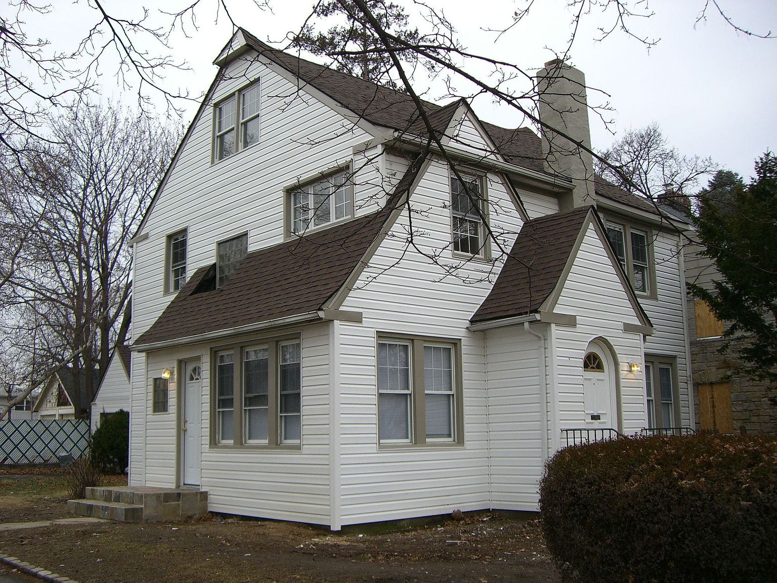 105 Warner Ave, Hempstead, NY 11550 Zillow