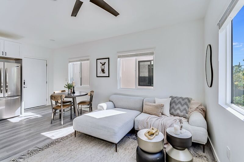 1st image of 4506 Moraga Ave #4