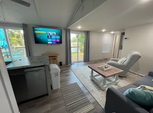 906 Sandbar Rd #B, Chapin, SC 29036