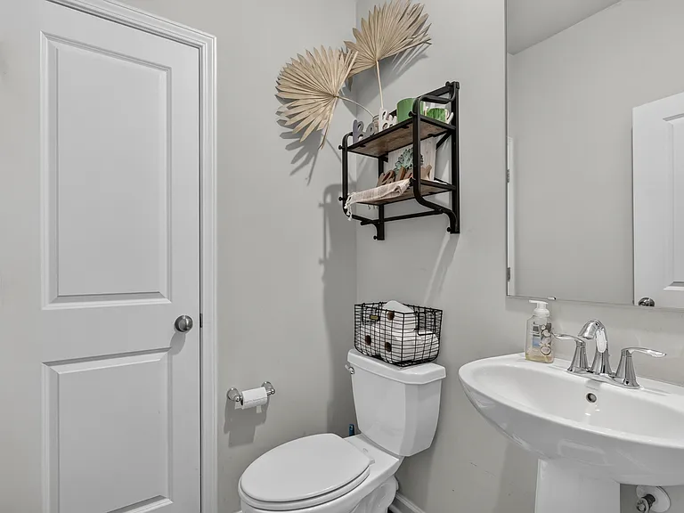 164 Garden Lily Ln — Photo 20