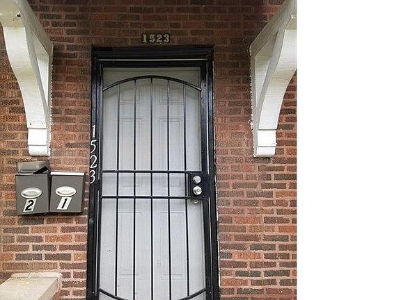 2nd image of 1523 E 74th Pl #2