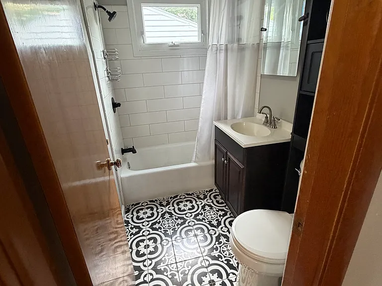 2908 Kettering Dr — Photo 9