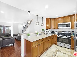 822 Victor Ave APT 20, Inglewood, CA 90302