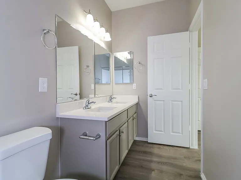 13506 W Marshall Ave — Photo 11