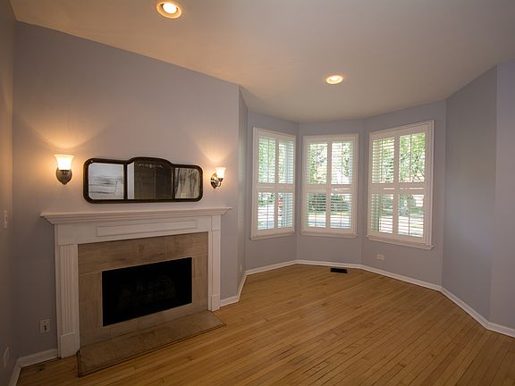 2nd image of 5857 W Dakin St #1