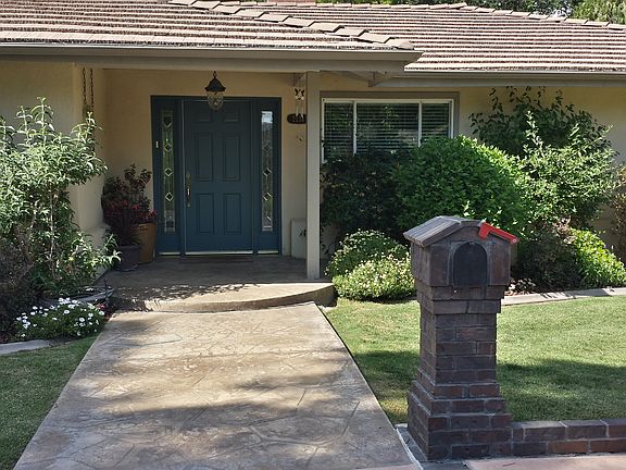 2nd image of 2234 W Sunset Dr