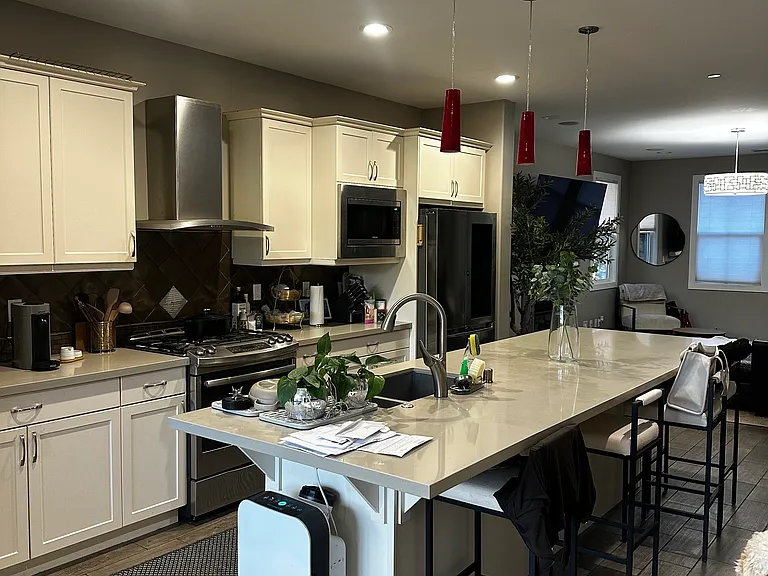 340 Sage St — Photo 16