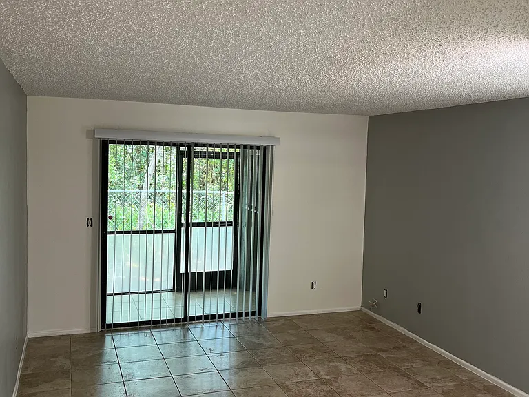2780 Park Dr #11 — Photo 6