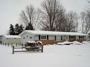1st image of 781 Walnut St