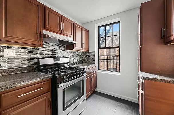 Rented by REAL New York | media 7
