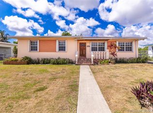 11530 SW 140th Ter, Miami, FL 33176